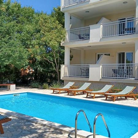 Apartmani Ivica Krk Town Exteriér fotografie