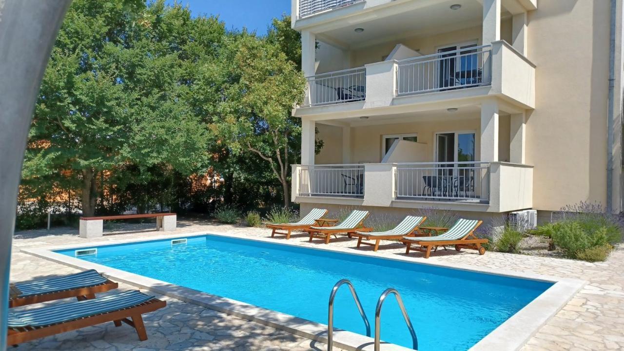 Apartmani Ivica Krk Town Exteriér fotografie