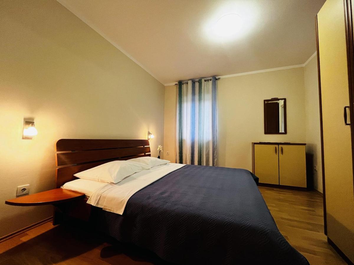 Apartmani Ivica Krk Town Exteriér fotografie