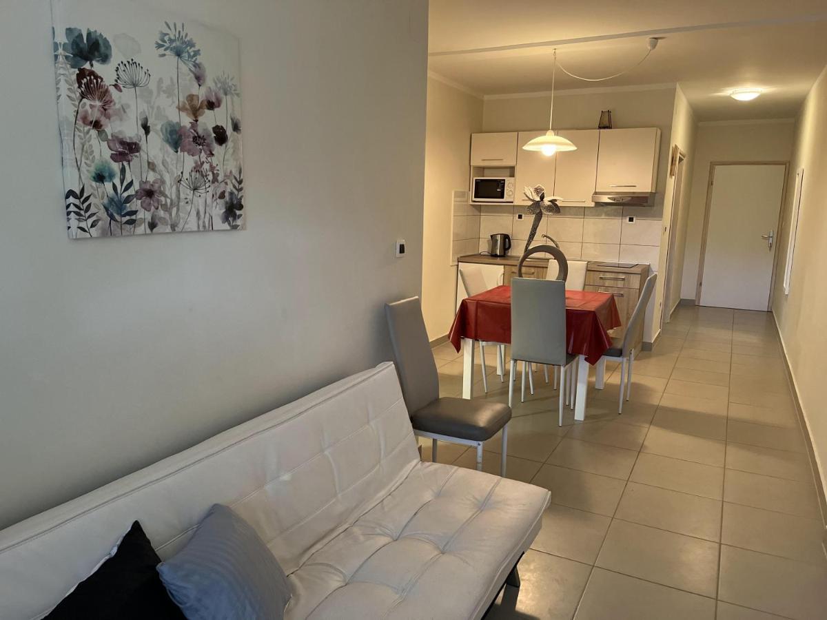 Apartmani Ivica Krk Town Exteriér fotografie