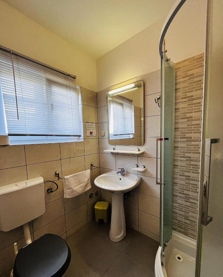 Apartmani Ivica Krk Town Exteriér fotografie